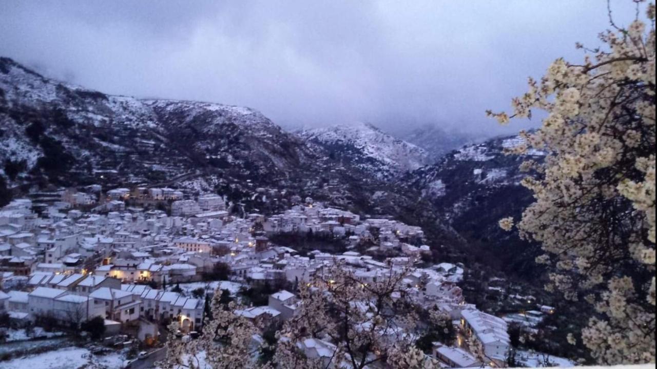 Apartamento El Pilar Guejar-Sierra Bagian luar foto